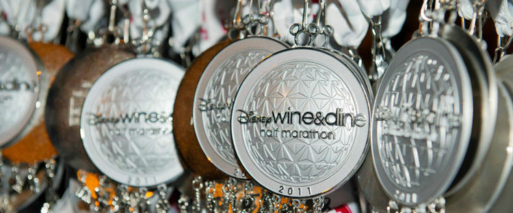 That Time I Decided to Run The Disney World Wine and Dine Half Marathon at the Last Minute!!